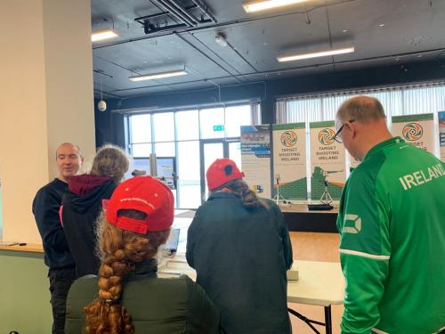 93b08505-89d4-420a-9654-112d5fce9b90